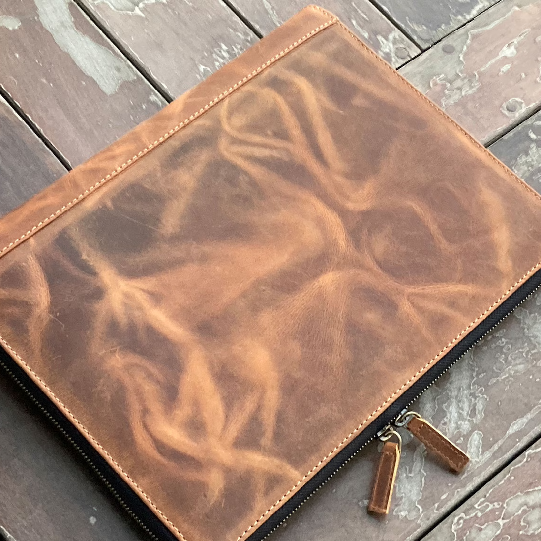 Vintage Vegetable Tanned Leather 13 Inch Laptop Zipper Portfolio